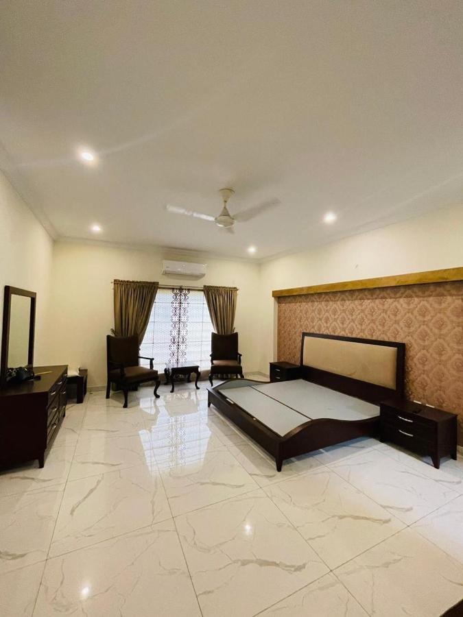Ivy House Hotel Равалпинди Екстериор снимка