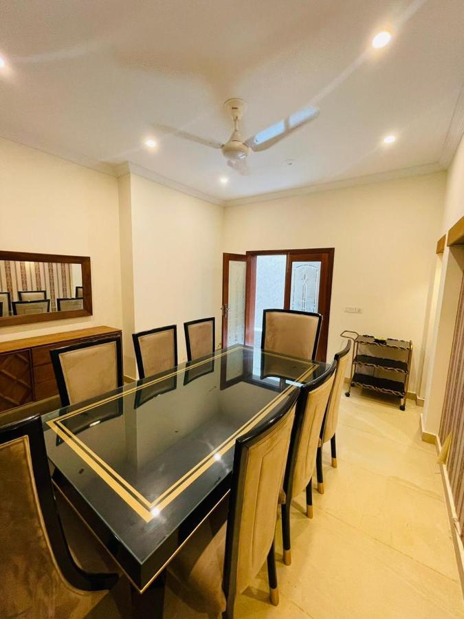 Ivy House Hotel Равалпинди Екстериор снимка